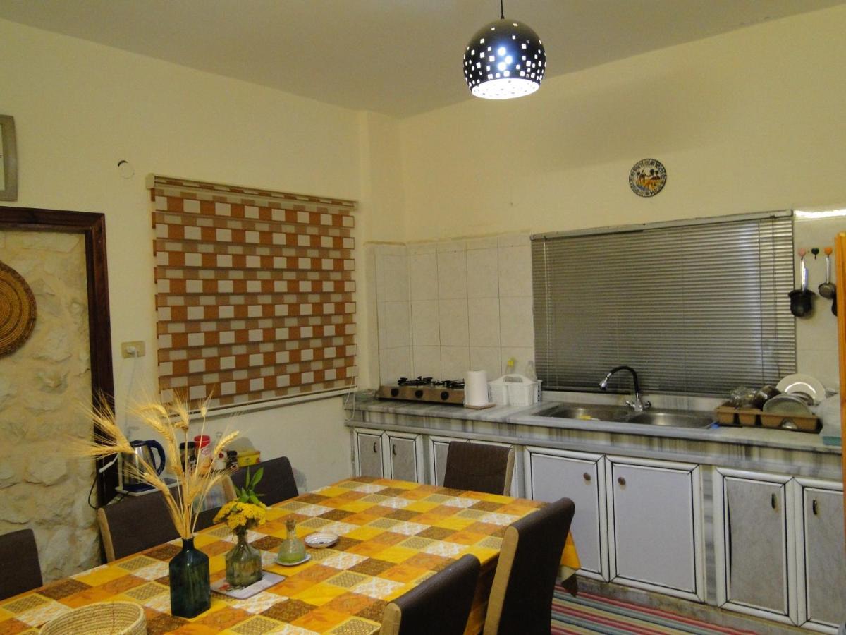 אום קאיס Gadara Rent Room מראה חיצוני תמונה