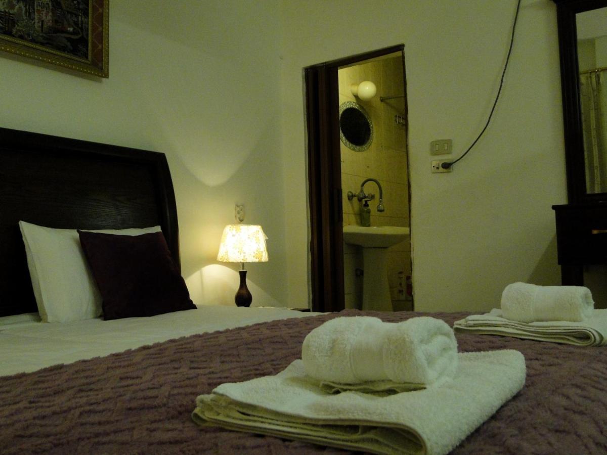 אום קאיס Gadara Rent Room חדר תמונה